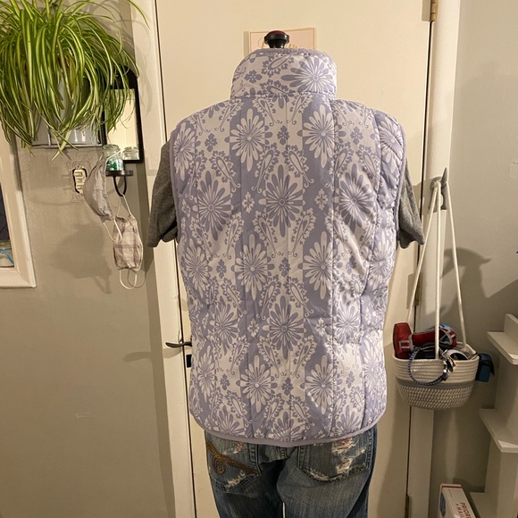 Patagonia, periwinkle blue down vest. Reduced to 50% for this weekend - Picture 6 of 8